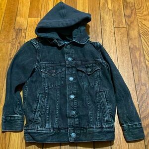NWOT Gap hooded jean jacket